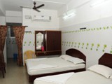 Siva Lodge - 4 Bed AC Room